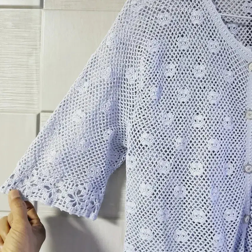 [BUNJANG] Light Blue Hand-Knit Cardigan / 연하늘색 손뜨개 가디건