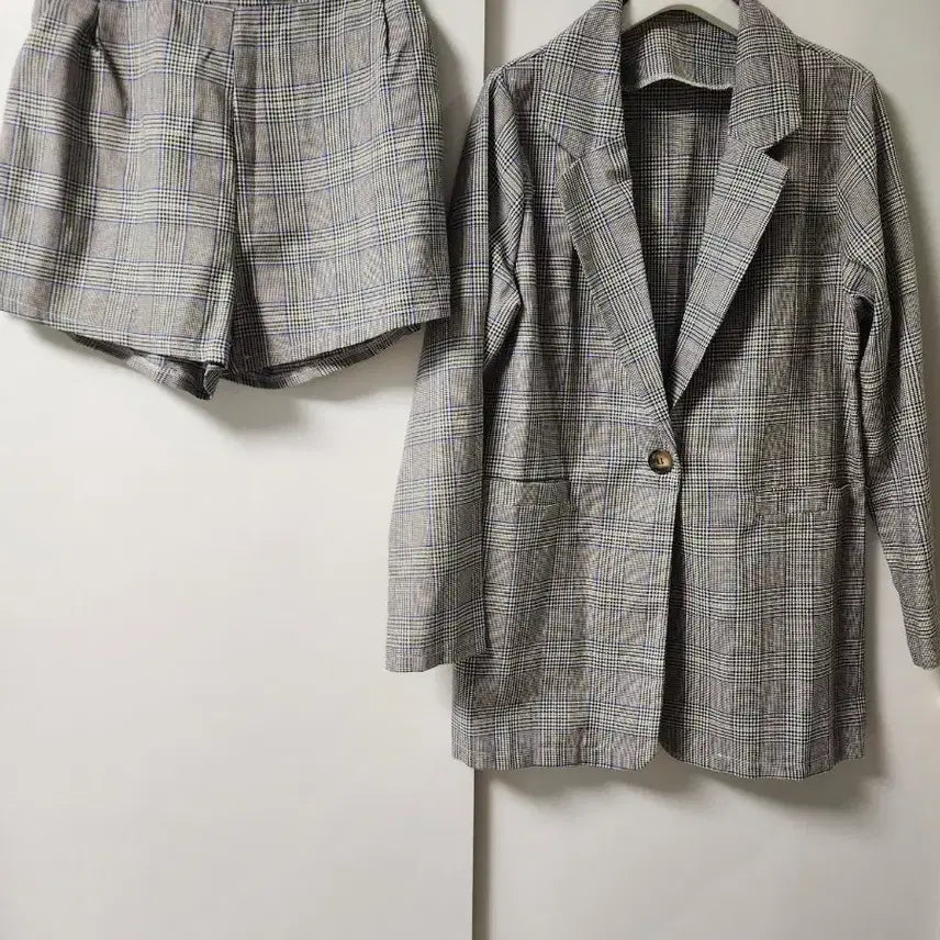 [BUNJANG] Check Pattern Jacket and Shorts Set / 체크자켓 반바지셋업(새상품)
