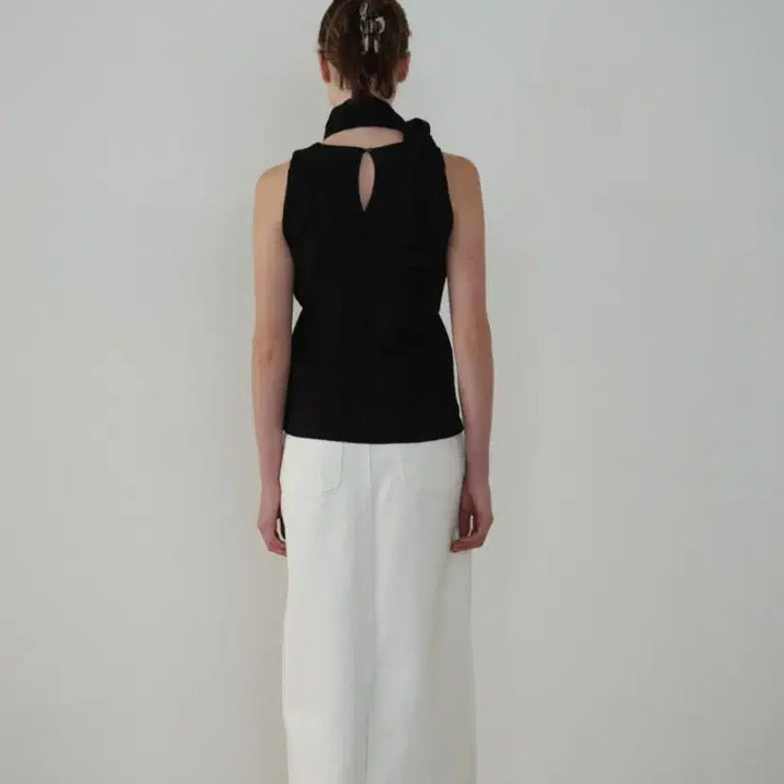 [BUNJANG] Arto Pleats Top &amp; Scarf Set - Black / 아르토 Pleats Top &amp; Scarf Set_Black