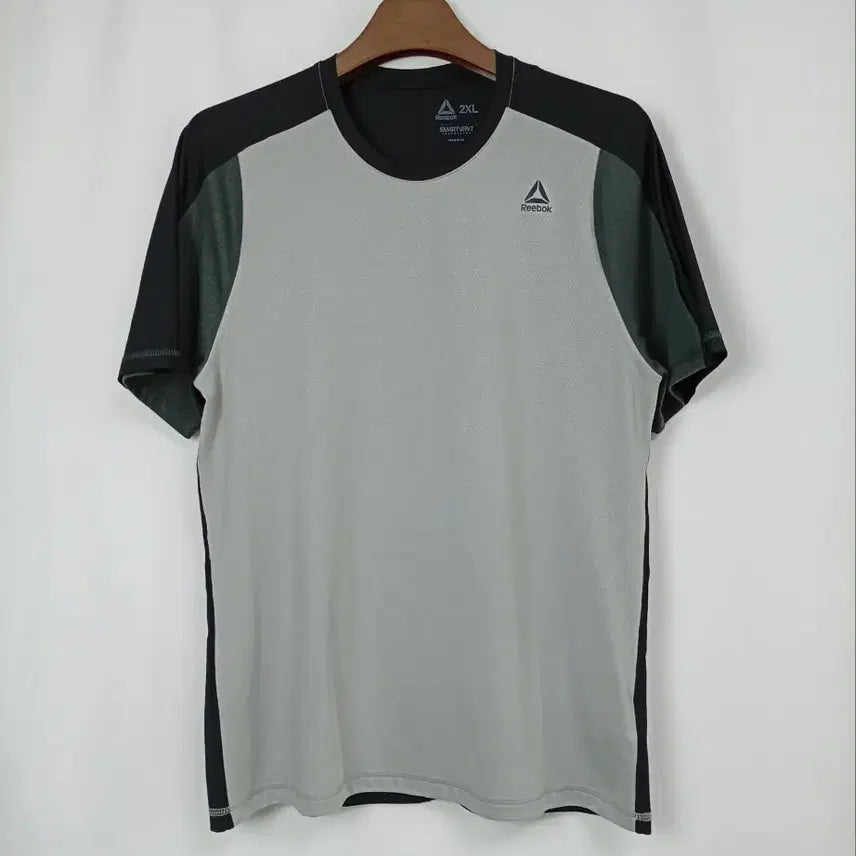 [BUNJANG] Reebok Technology Mesh Training Short Sleeve T-Shirt 2XL / 리복 테크놀로지 메쉬 트레이닝 반팔/2XL/하이구제3097