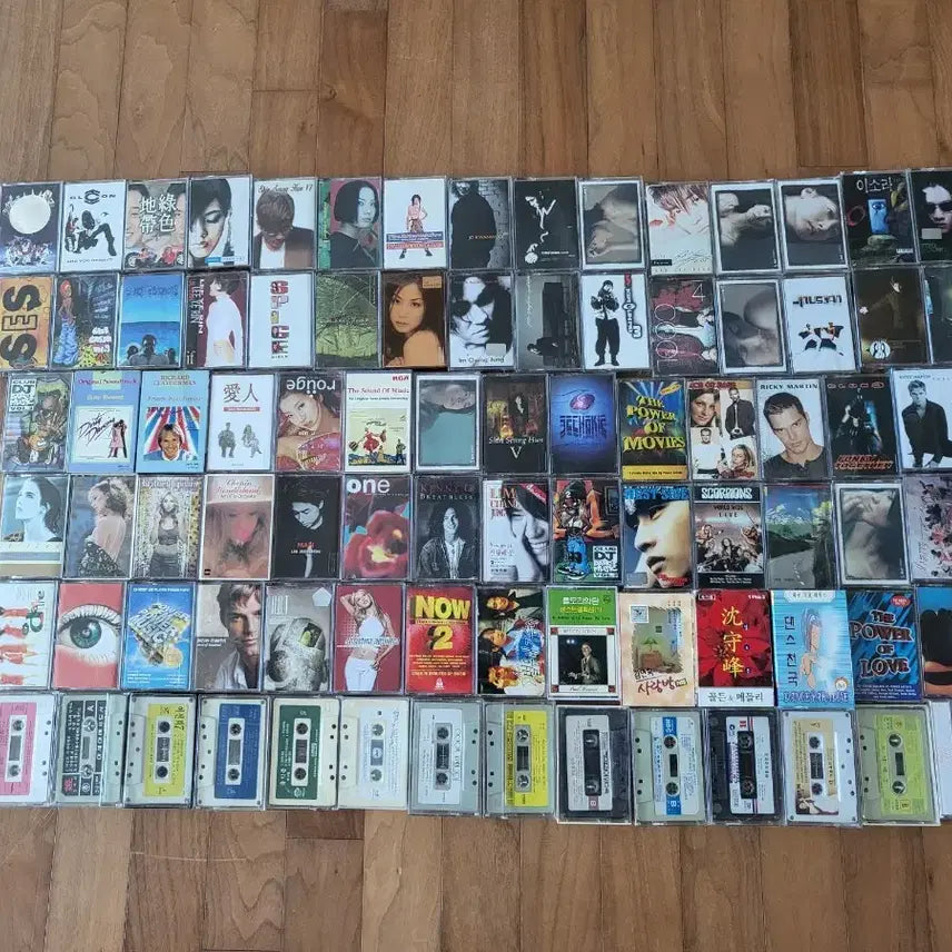 [BUNJANG] H.O.T. Cassette Tape Bundle (85 items) / HOT 카셋트테이프 외 85개 모두일괄 택포