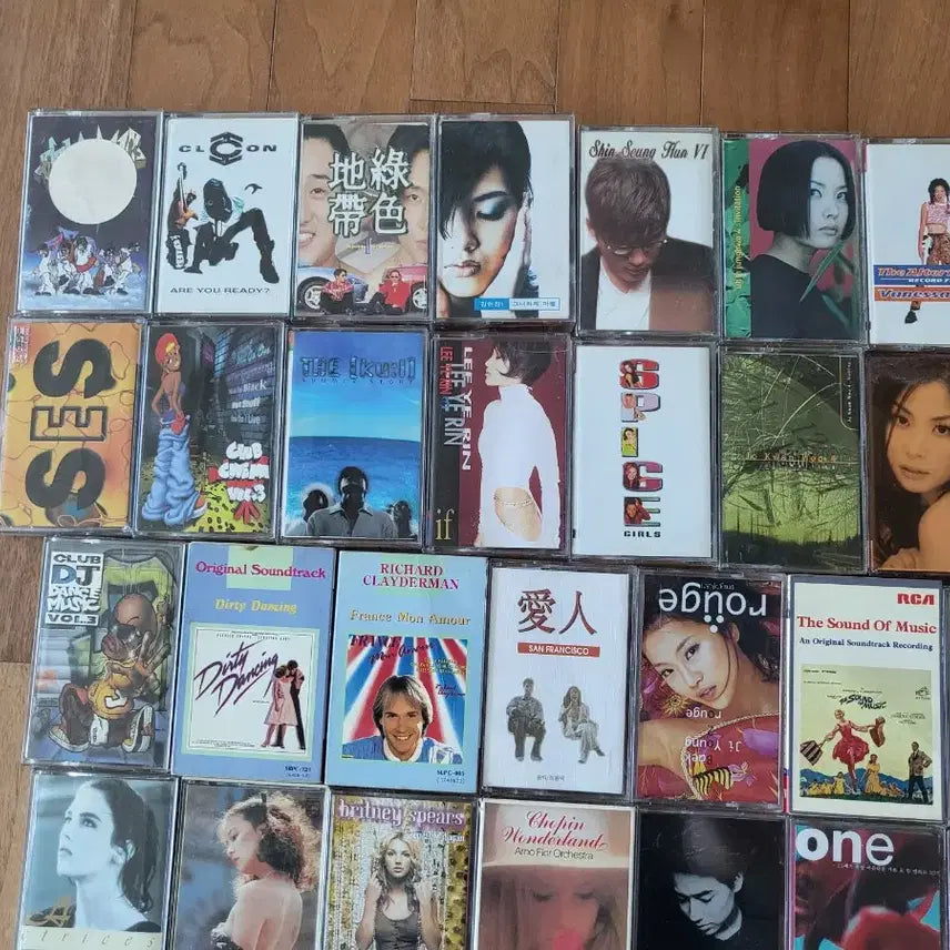 [BUNJANG] H.O.T. Cassette Tape Bundle (85 items) / HOT 카셋트테이프 외 85개 모두일괄 택포