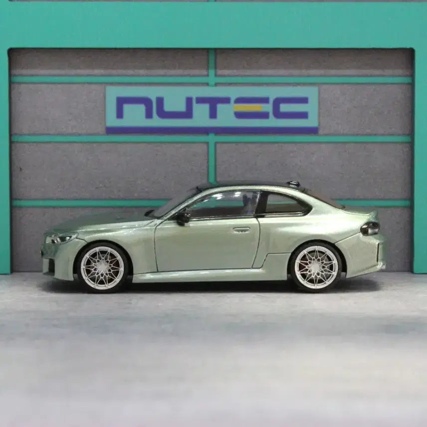 [BUNJANG] 1/64 Howie BMW G87 M2 (Millennium Jade) / 1/64 Howie BMW G87 M2 (딜러에디션 밀레니엄 제이드)