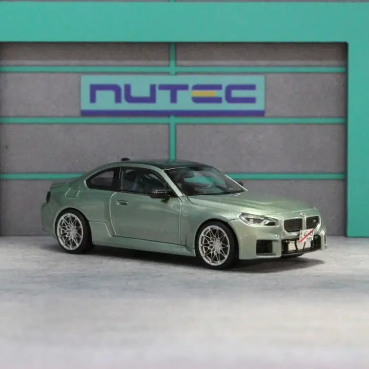 [BUNJANG] 1/64 Howie BMW G87 M2 (Millennium Jade) / 1/64 Howie BMW G87 M2 (딜러에디션 밀레니엄 제이드)