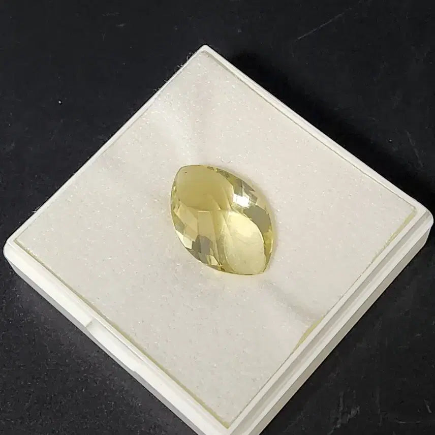 [BUNJANG] Natural Citrine Gemstone 40CT Korean Origin / 천연원석  황수정40CT 한국산     중국도자기