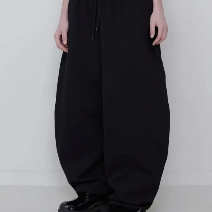 [BUNJANG] Retriever Club Cut-Out Sweatpants Black / 새상품) 무신사 리트리버클럽 컷 아웃 트레이닝 조거 팬츠 스웻팬츠