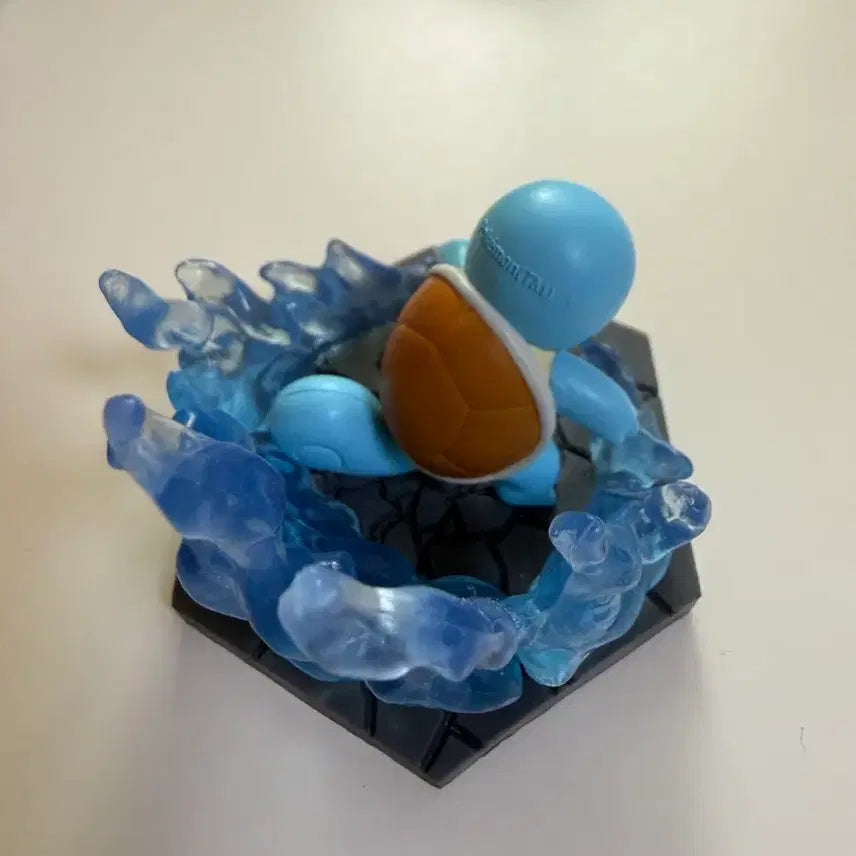 [BUNJANG] Pokemon Diorama Figure (Squirtle) / 포켓몬 가챠 디오라마 피규어 (꼬부기)