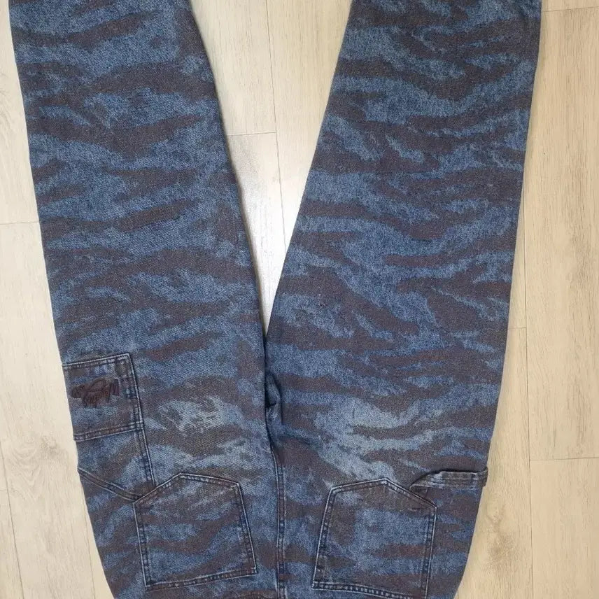 [BUNJANG] Wecanders Kellogg Tiger Camo Pants L / 위캔더스 켈로그 타이거 카모 팬츠 L