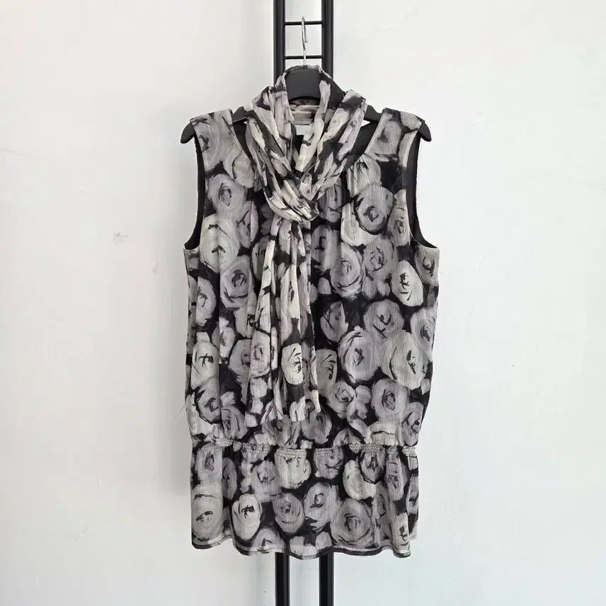 [BUNJANG] ST. JOHN Flower Chiffon Blouse &amp; Scarf Set / 정품 센존 ST.JOHN 플라워 쉬폰 블라우스+스카프 세트
