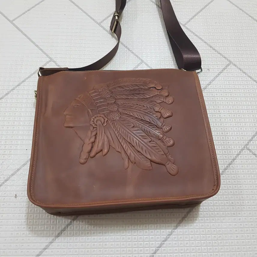 [BUNJANG] Leather Shoulder Bag / 숄더백
