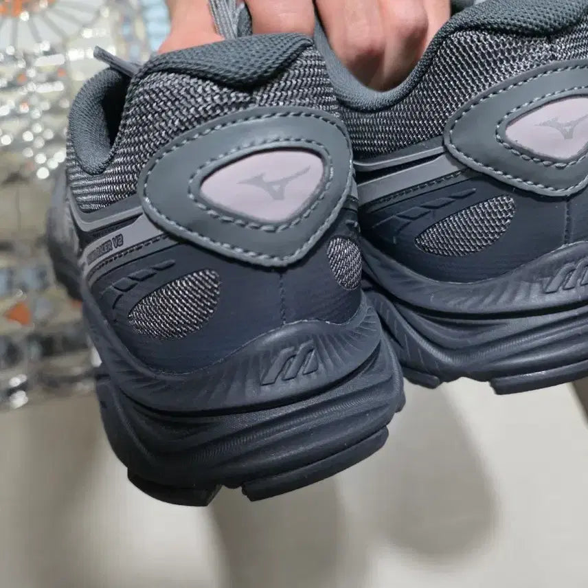 [BUNJANG] Mizuno Wave Racer v2 Grey / (270)미즈노 레이서 v2 그레이