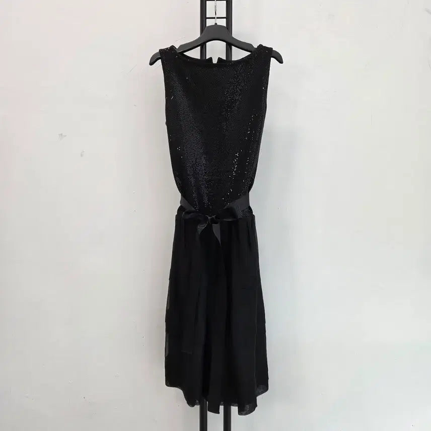 [BUNJANG] ST. JOHN Sequin Ribbon Belt Dress / 정품 센존 ST.JOHN 스팽글 리본 벨트 원피스