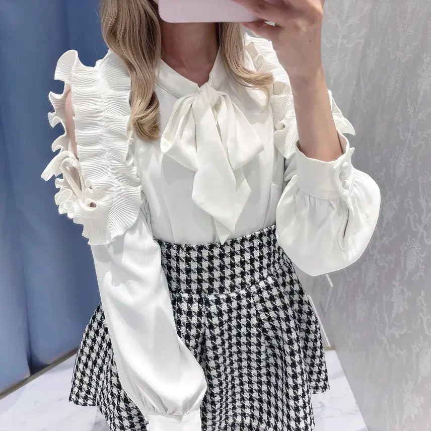 [BUNJANG] Evelyn Pleated Frill Blouse / evelyn 에블린 플리츠 프릴 블라우스 양산형