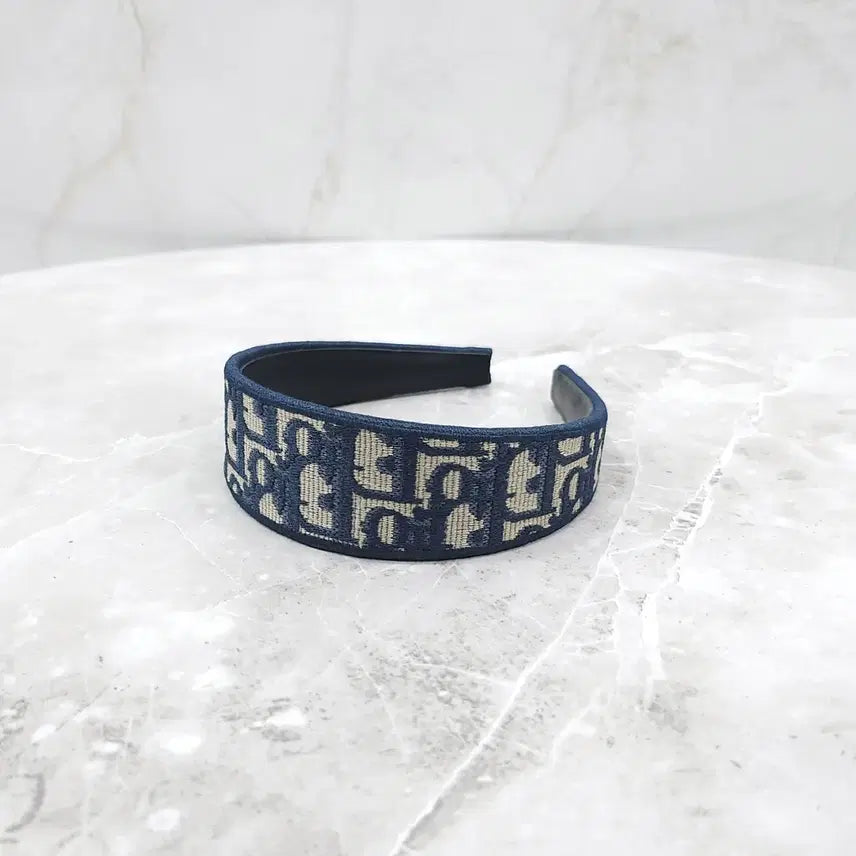 [BUNJANG] Dior Oblique Embroidered Headband / 디올 오블리크 자수 헤어 밴드 34HBO988X131
