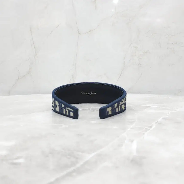 [BUNJANG] Dior Oblique Embroidered Headband / 디올 오블리크 자수 헤어 밴드 34HBO988X131