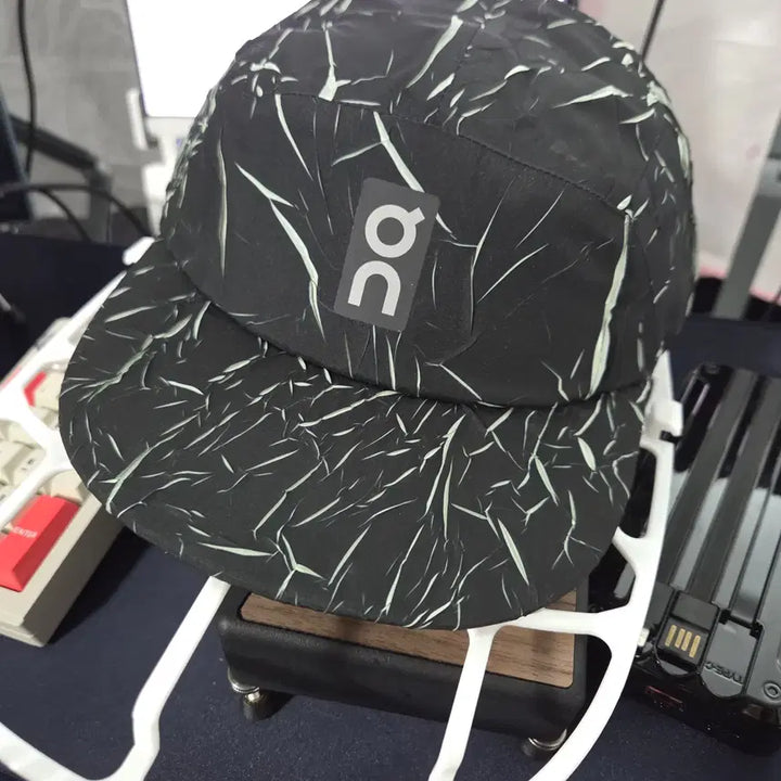 [BUNJANG] On Running Face Cap Black Lima / 온러닝 페이스 캡 블랙리마