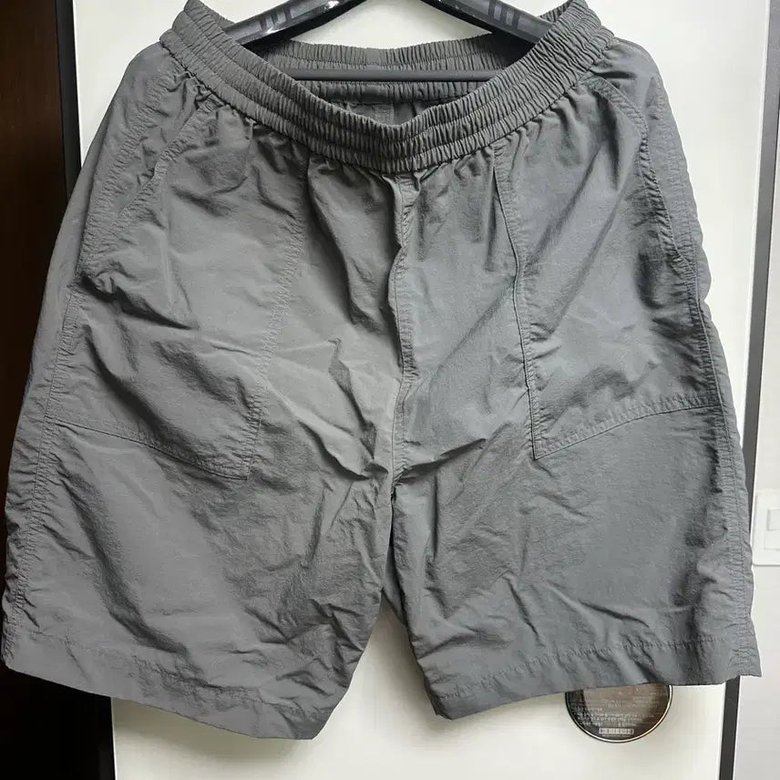 [BUNJANG] Shorts (L) / 반바지 (L)