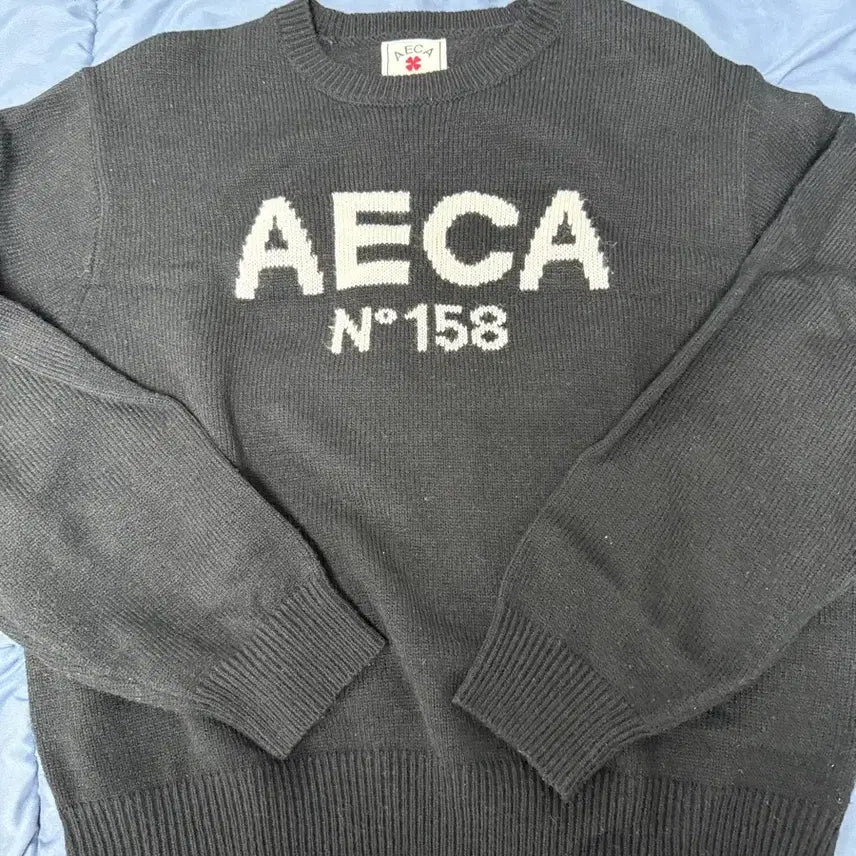 [BUNJANG] AECA Black Knit Sweater / AECA 검정색 니트 스웨터