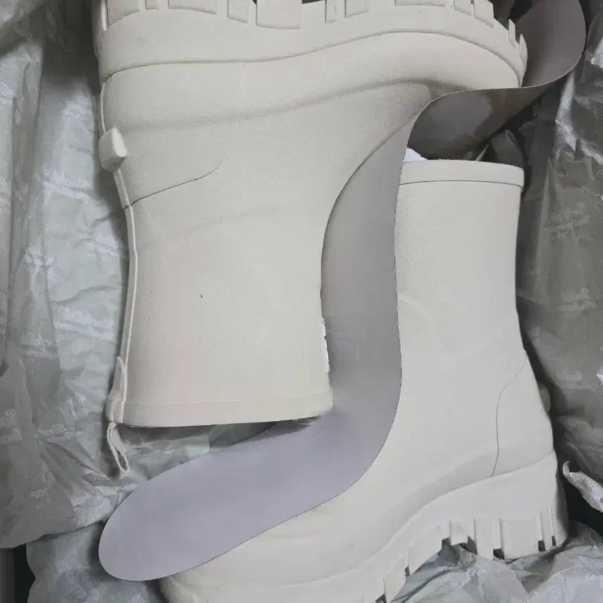 [BUNJANG] Rockfish Platform Rain Boots Cream UK 4 / 락피쉬 플랫폼 레인부츠 uk4
