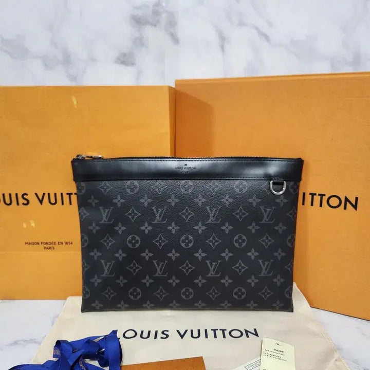 [BUNJANG] Louis Vuitton Monogram Eclipse Clutch Bag / 루이비통 모노그램 이클립스 클러치