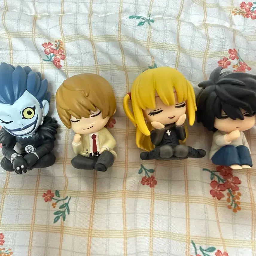 [BUNJANG] Death Note Shoulder Gacha Set (4 types) / 데스노트 어깨쿵 가챠 4종 세트 일괄