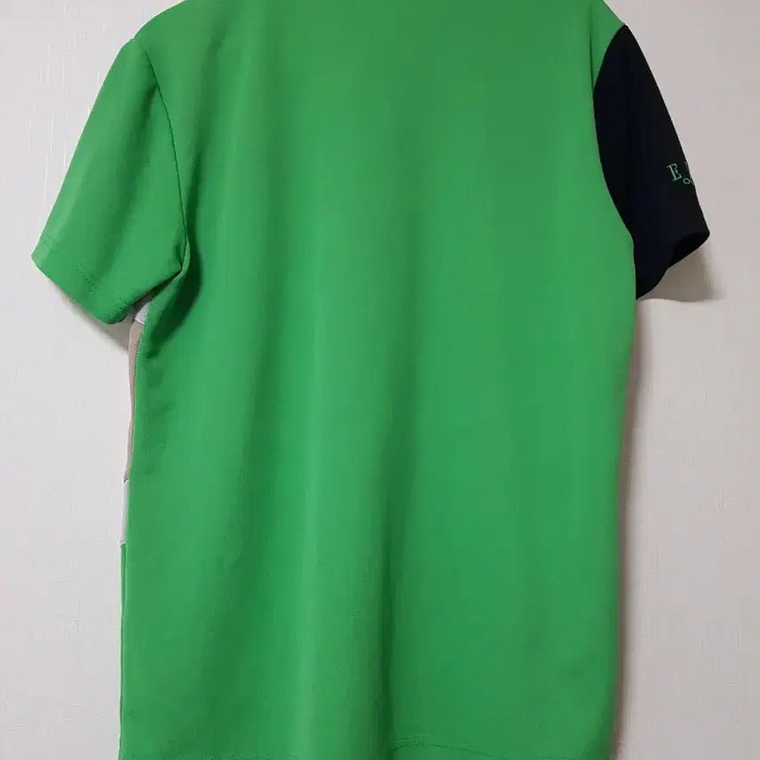 [BUNJANG] Elle Outdoor Short Sleeve T-Shirt Size 100 / 엘르 아웃도어 반팔티 100사이즈