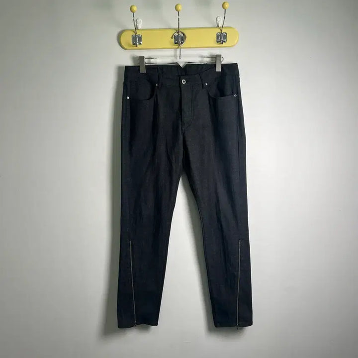 [BUNJANG] Wooyoungmi Side Zip Black Denim Pants Size 50 / Wooyoungmi 우영미 사이드 지퍼 블랙 데님 팬츠 50