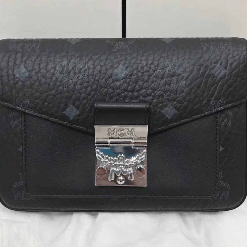 [SOLD OUT] MCM