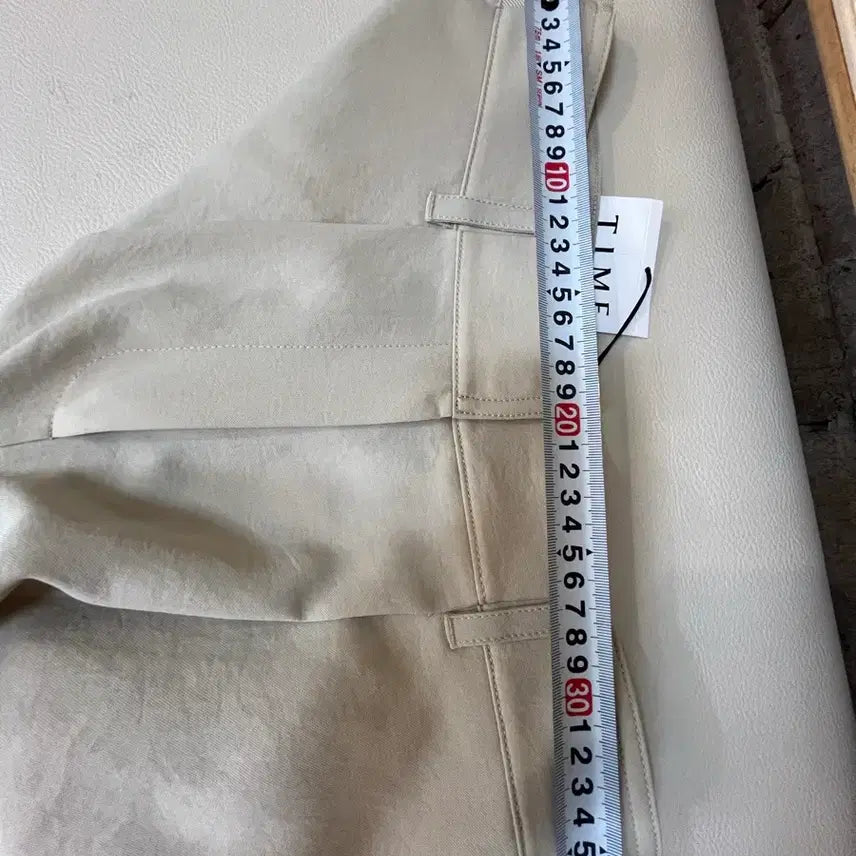 [BUNJANG] TIME Tailored Pinched Wide Pants Sand Beige / 한섬 TIME 테일러드 핀턱 와이드 팬츠 새상품 55 (25년)