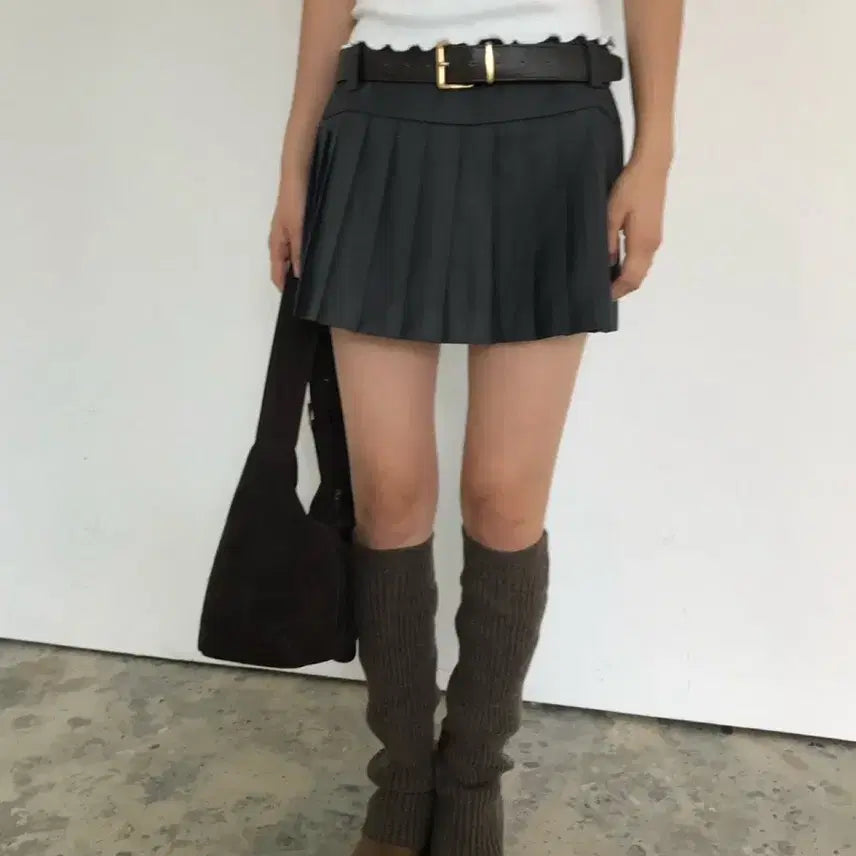 [BUNJANG] We Are Mayon Pleated Mini Skirt / 도매택 위아 마요 스커트