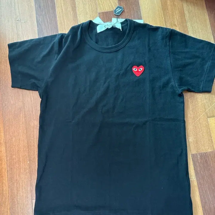 [BUNJANG] Comme des Garçons Black Heart Short Sleeve T-Shirt / 꼼데가르송 검정 하트 반팔 티셔츠