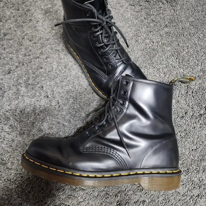 [BUNJANG] Dr. Martens 8-Hole Lace-Up Boots / 닥터마틴 블랙 8홀  레이스업  부츠 EU42 uk8