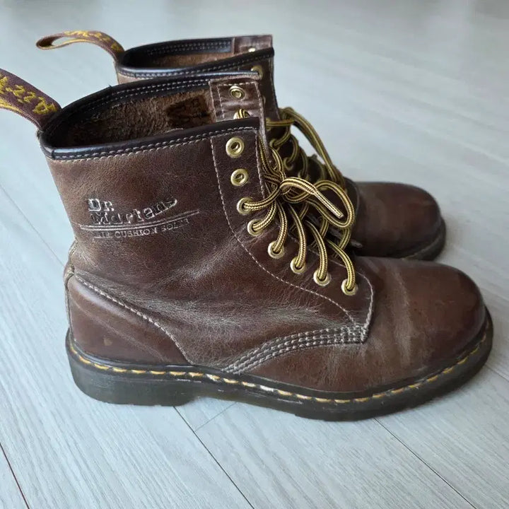 [BUNJANG] Dr. Martens 1460 8-Eye Crazy Horse Leather Boots / 닥터마틴 1460 8홀 크레이지 호스(Crazy Horse) us8