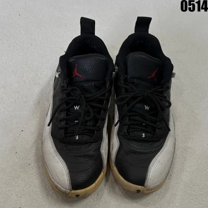 [BUNJANG] Nike Air Jordan 12 Black White / 나이키 에어 조던 12 블랙 화이트 260
