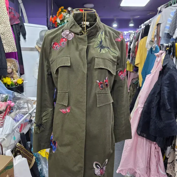 [BUNJANG] NOW IDEA BY Embroidered Field Jacket (Size 66) / NOW IDEA BY 자수 야상 코트(66)