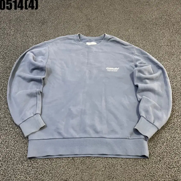 [BUNJANG] Vivastudio Blue Sweatshirt T-Shirt / 비바스튜디오 블루 맨투맨 티셔츠