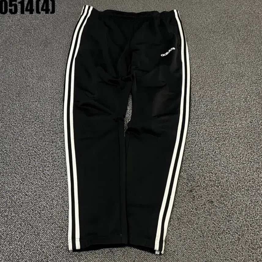 [BUNJANG] Adidas Three-Stripes Track Pants Black / 아디다스 삼선 트레이닝 바지 블랙