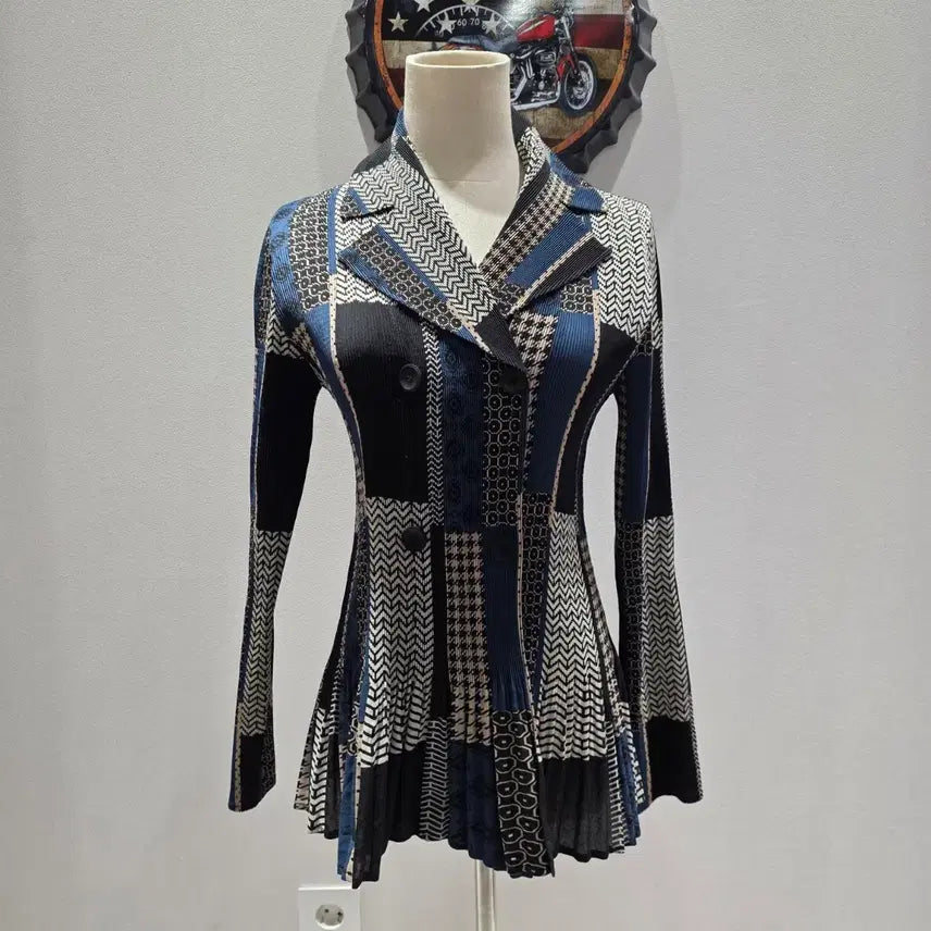 [BUNJANG] Imported Pattern Pleats Long Sleeve Jacket / 수입보세 패턴 플리츠 롱슬리브 자켓