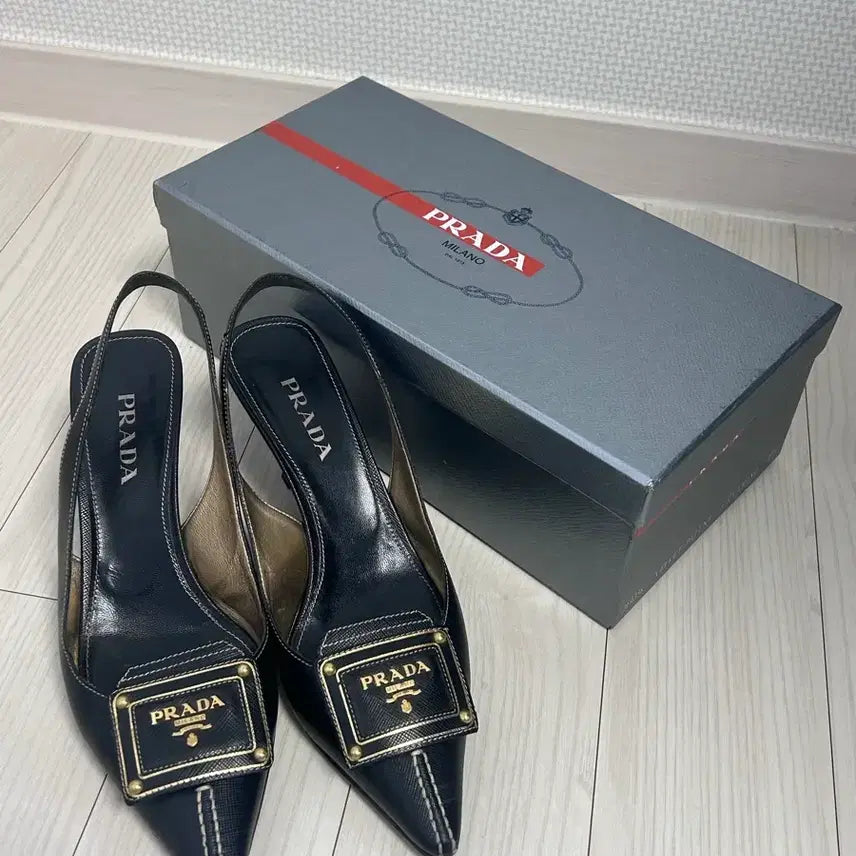 [BUNJANG] Prada Genuine Leather Slingback Heels Stitch / 프라다 정품 가죽 슬링백 구두 스티치