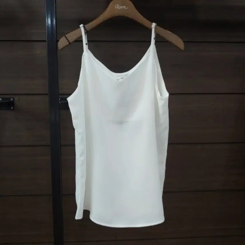 [BUNJANG] Roem Woven Adjustable Strap Sleeveless Blouse White Size S / [보관만한새제품] 정가 29,900원 로엠 우븐 길이조절 나시 정장 블라