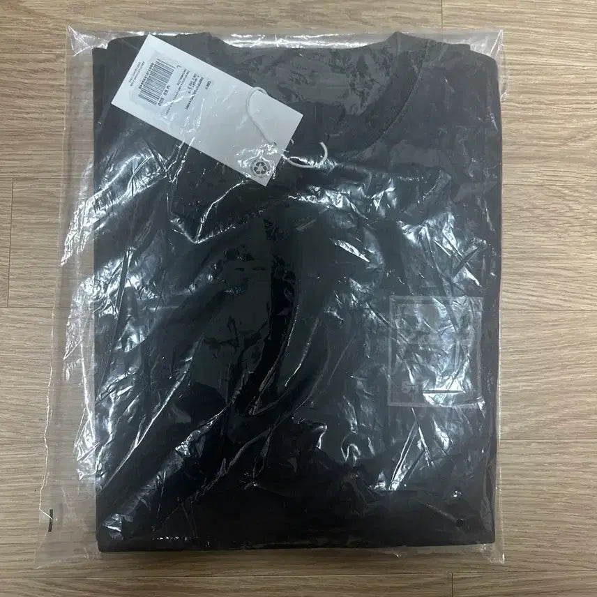 [BUNJANG] IAB Studio OBei T-Shirt Charcoal / 아이앱 오베이 챠콜