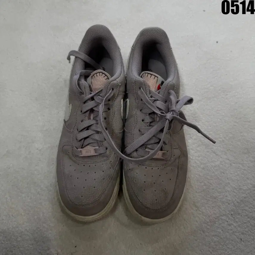 [BUNJANG] Nike Air Force 1 Custom Gray Sneakers (250) / 나이키 에어포스1 회색 커스텀 운동화 250