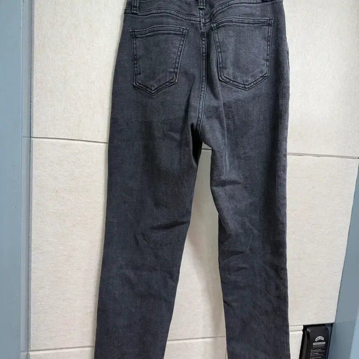 [BUNJANG] Rietta Black Denim Pants - Size S / 리에뜨 블랙진 데님팬츠 S