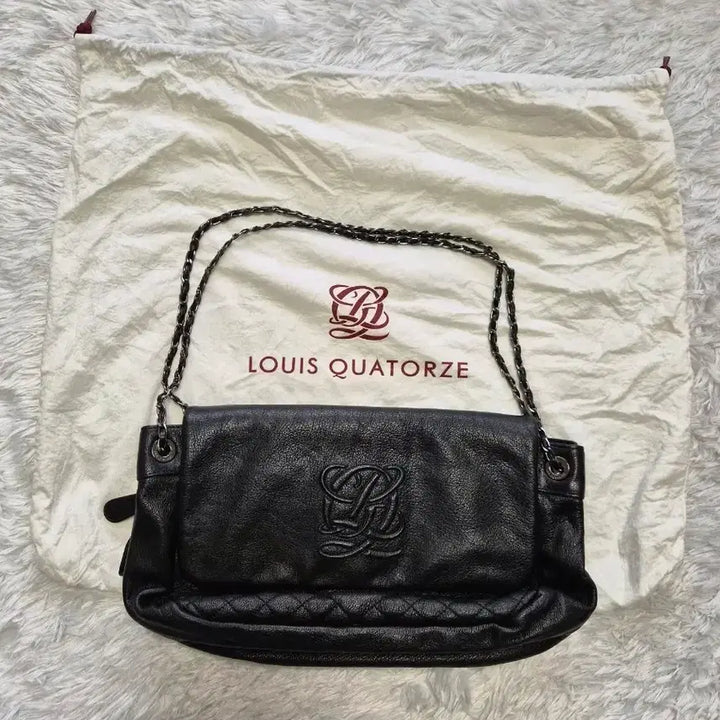 [BUNJANG] Louis Quatorze Black Shoulder Bag Chain Bag / 루이까또즈 블랙 숄더백 체인백 가방