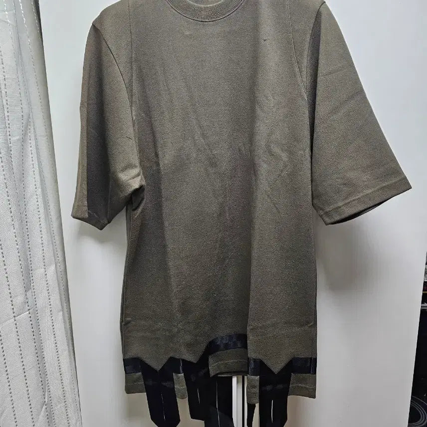 [SOLD OUT] 새상품 디그낙 컬렉션 반팔 티셔츠