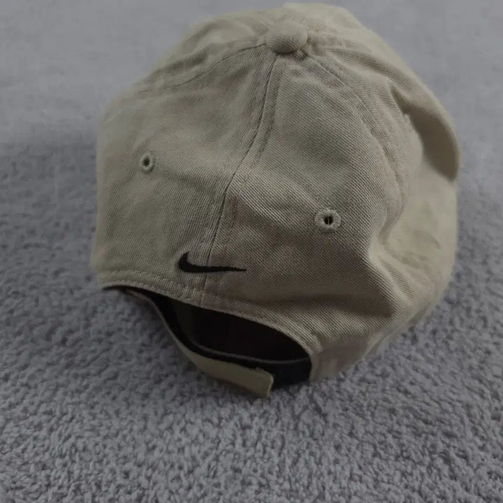 [BUNJANG] Nike 00s Old School Beige Ball Cap OS / 00s 나이키 올드스쿨 베이지 볼캡 (OS)