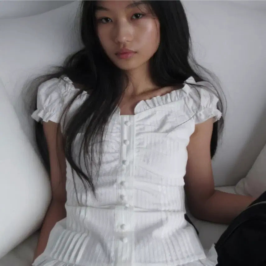 [BUNJANG] Lotsyou Ella Blouse / 라츠유 lotsyou ella 엘라 블라우스