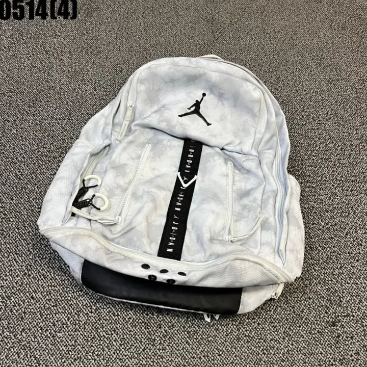 [BUNJANG] Nike Jordan Backpack Light Gray / 조던 백팩 연회색