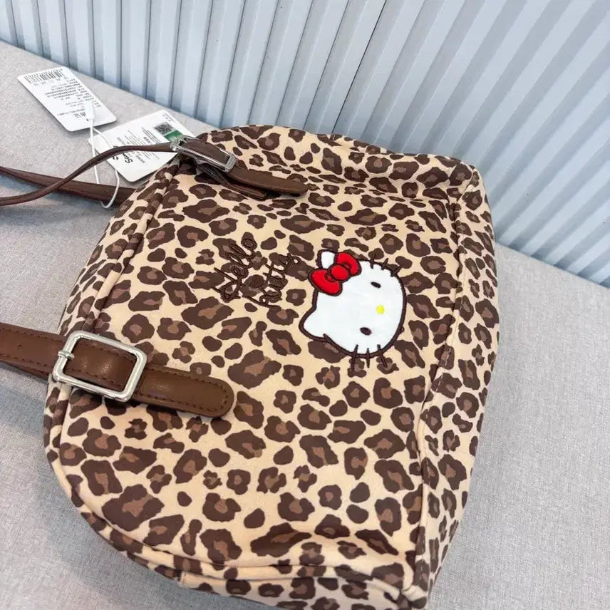 [BUNJANG] Hello Kitty Leopard Print Shoulder Bag / 헬로키티 레오파드 호피 숄더백
