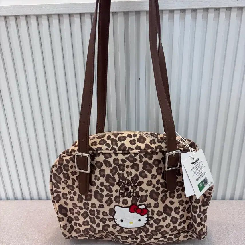 [BUNJANG] Hello Kitty Leopard Print Shoulder Bag / 헬로키티 레오파드 호피 숄더백